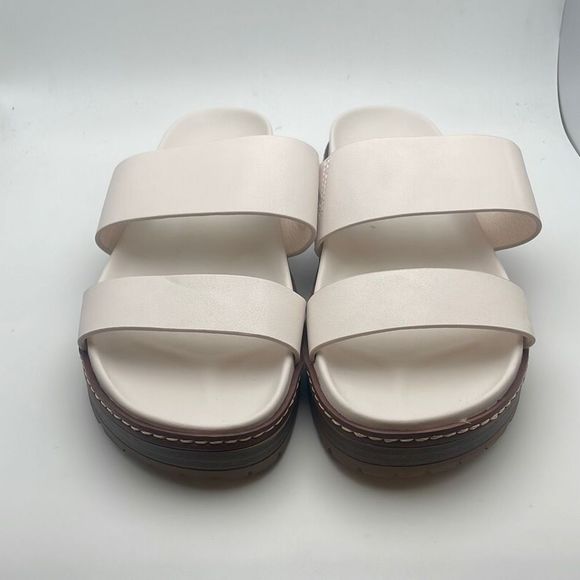 CUSHIONAIRE ✨Women's Comfty Flatform Footbed Sandal   SIZE 7 - Picture 1 of 6